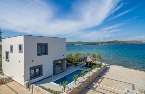 Royal House 1 - Foto 1