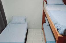 CASA - 3 quartos com ar - 2 banheiros - garagem para 2 carros - Foto 7