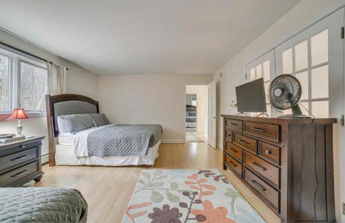 Peaceful Cavendish Retreat with Hot Tub and Fireplace! - Foto 16