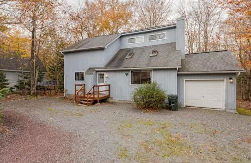 Poconos Chalet - Foto 23