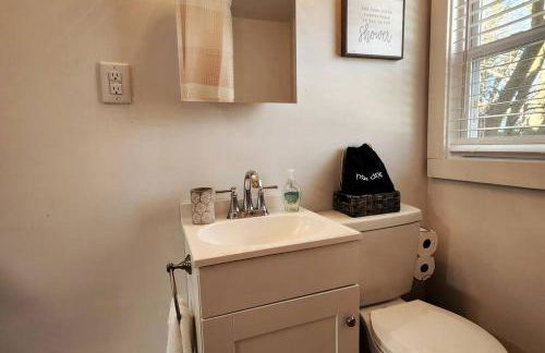 Cute and Cozy 2bed-4 Miles to LU - Foto 14