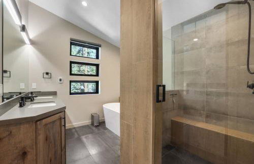 Song of the Sierras - 4 Bed, 4 Bath Luxury Tahoe Home - Foto 31