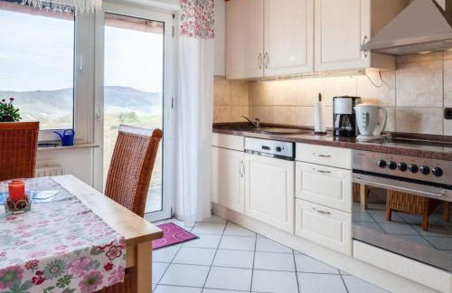 Apartment mit Balkon und Rheinblick by Interhome - Foto 7