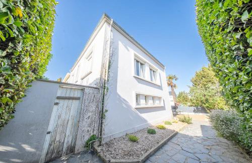 Spacieuse maison rénovée avec goût - Tout à pied - Foto 61