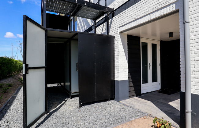 5 bedroom House in Nijkerk with swimming pool and terrace - Photo 23