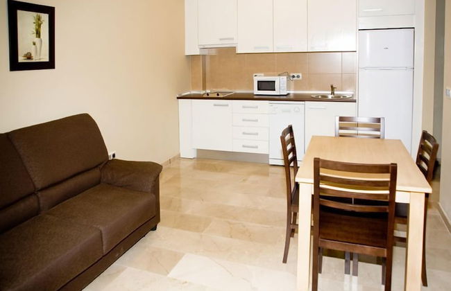 Apartamentos La Castilleja - Foto 14