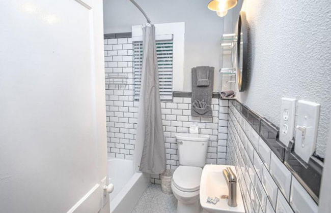 Remodeled Modern 1BR 1BA Apt Near Downtown 5min Pearl - Foto 11