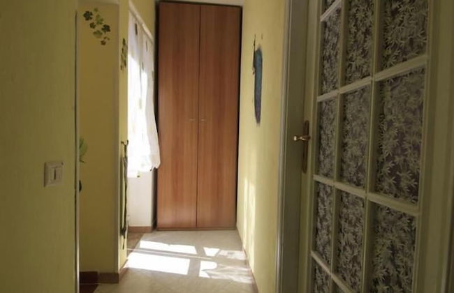 Dolls House Holiday Home - Photo 14