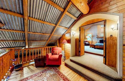 Immaculate Cabin Rental with a Hot Tub next to Lake Pend Oreille in Bonner County, Idaho - Foto 5