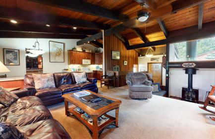 Mammoth Estates 3 Bdrm Condos - Walking Distance to The Village Gondola Station - Foto 2
