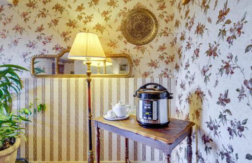 Less Than 1 Mi to Jefferson Healthcare Nurse-Ready Rental - Foto 13