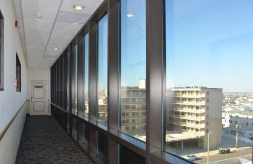 Stunning Ocean-Front Penthouse 1800sf 3BR 2BA 7Bed at Regency Tower - Foto 9