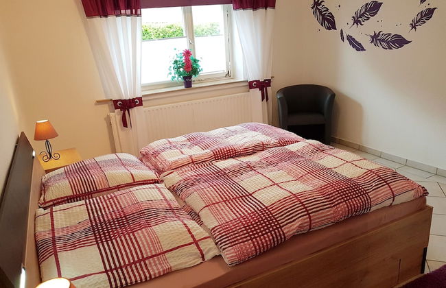 Flat Near the ski Area in Medebach - Foto 3