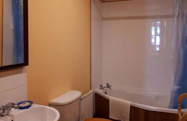 Hallgreen castle - Photo 4