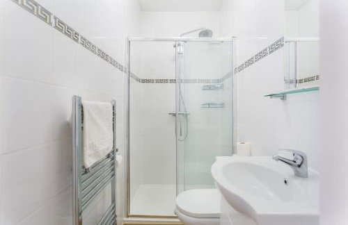 Two bedroom apartment in Dalston - Foto 12