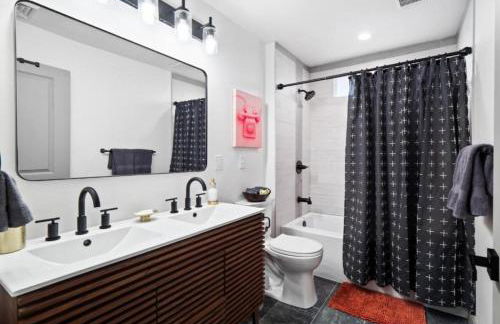 Gorgeous Remodel Game Room Sleeps 8 - Foto 72