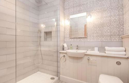 Townhouse on the Square, Dornoch - Photo 12