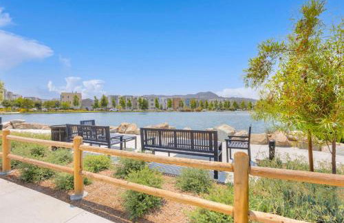 # Marbella Lane - Stylish Dream Home in RMV with Pool - Foto 133