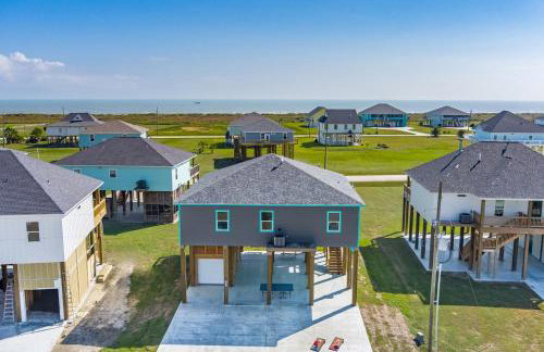 Stylish 4BR Crystal Beach Retreat Walk to Beach - Foto 39
