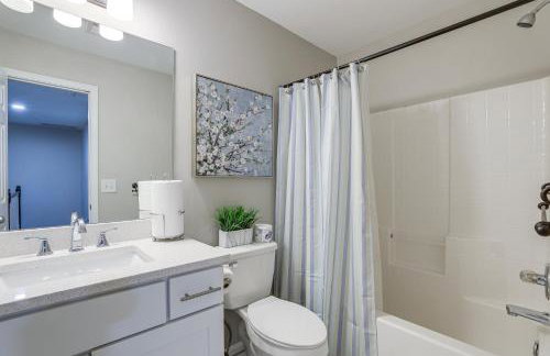 2 Mi to Suwanee Town Center Spacious Townhome - Foto 23