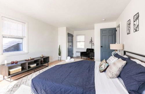 Fire pit ~ Game Room ~ near NYC ~ Modern Luxury - Foto 16