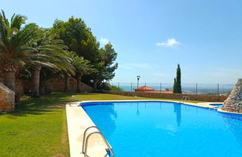 IRTA Sea & Mountain View Terrace - Photo 24