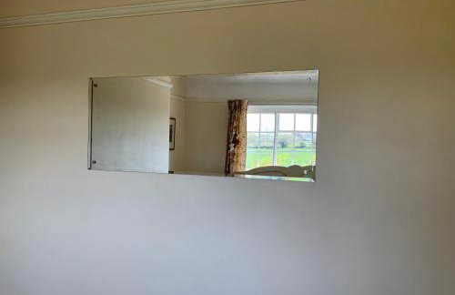 Country cottage overlooking fields with garden room - Foto 27