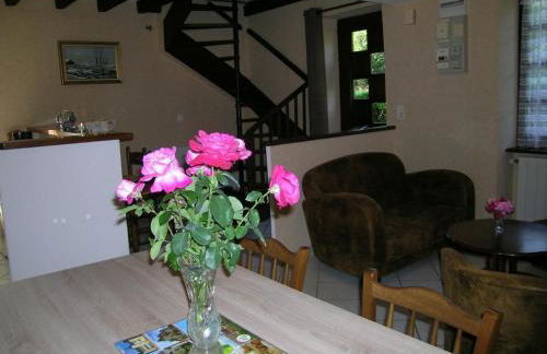 Maison avec jardin, idéal famille, à Bransat - FR-1-489-38 - Foto 9