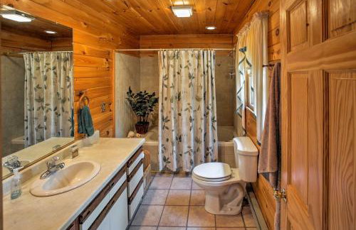 Private South Boardman Cabin on 10 Forest Acres! - Foto 13