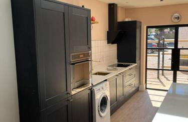 Redwing- free parking- Grade II listed- ground floor two bedrooms apartment - Foto 3