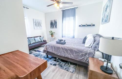 8 Beds Home with 4 Car Parking Space - Near DTLB - Foto 16