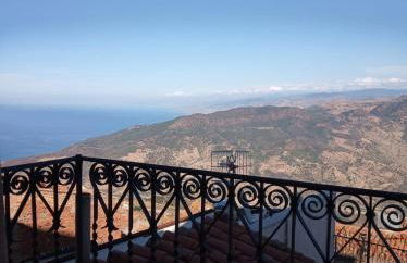 AURUSA - Casa Vacanze Pollina, Sicilia autentica - Foto 1