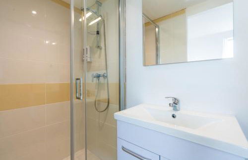 Le Point Sublime - Netflix/Wifi Fibre/Terrasse - Foto 14