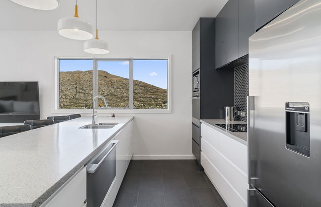 MODERN ALPINE LIVING SPECTACULAR VIEW - Foto 9