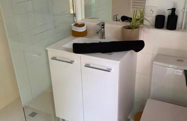 LA O'LISO Gorges de l'Ardèche gîte 4 places avec piscine à 5mn du Pont d Arc - Foto 22