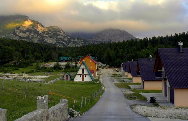 Remarkable 3-bed House in Zabljak - Foto 13