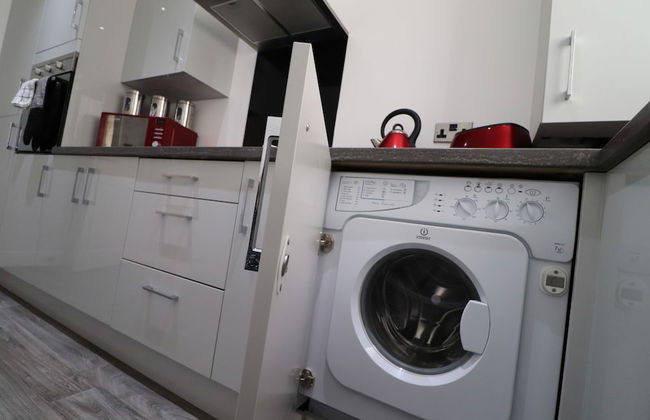 Breck Blackpool - Photo 57