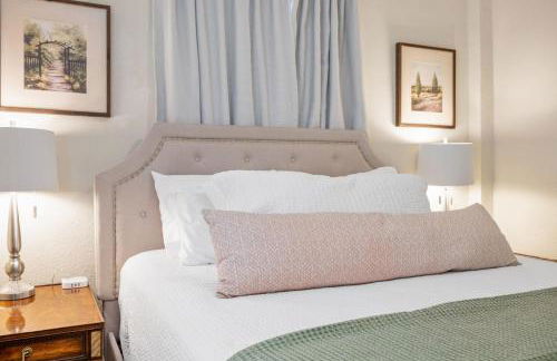 The Flats on Florida St - Super Comfy 2-Bedroom Apartments - Foto 18