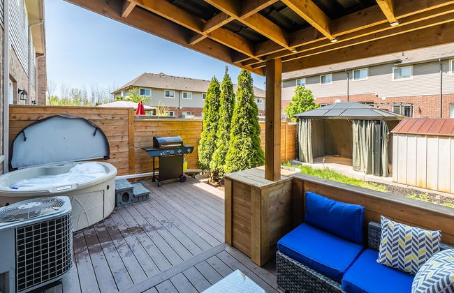 GLOBALSTAY. Modern 3-4 Bedroom Town - Photo 56