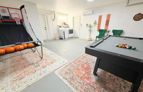 Minutes to ONT Airport And Entire Home With Billiards - Foto 32