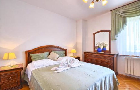 Stunning Home In Labin With Wifi - Photo 21