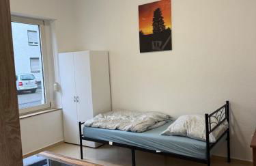 Monteurswohnung bei Köln,Düsseldorf WLAN, Parkplatz, Küche - Foto 7