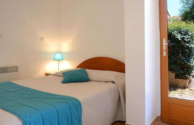 Apartment in Serra-di-ferro Near Cupabia Beach - Photo 3