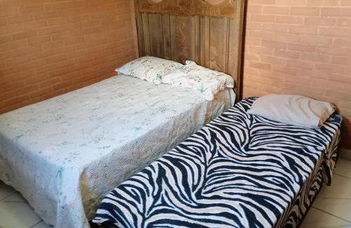 Flat com 2 quartos 2 banh AR e uma vista espetacular na área central de GV com cozinha completa-Bom p grupos ou familias ou empresas - Foto 15