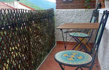 Precioso piso con increíbles vistas en Piedralaves, Tiétar - Photo 1