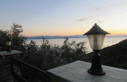 Το Σπιτι με την Σπηλιά - Foto 35