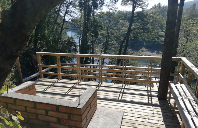 Wonderful Rustic Cabin 2, With Native Logs, on the Banks of the Trancura River - Foto 36