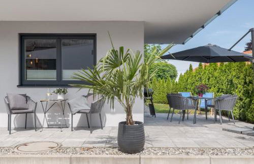 FENJOY Ferienwohnungen am Chiemsee - Zentral - BBQ - Foto 23