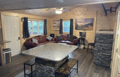 Creekside 3 bedroom 2 bath cabin on private creek - Foto 24