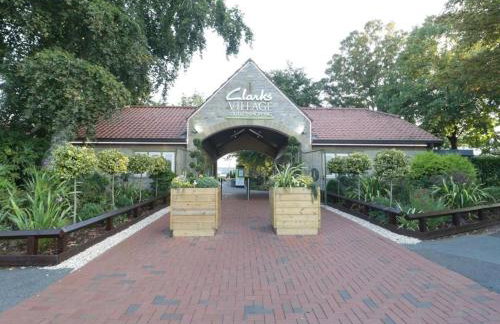 The Roost - Family Friendly caravan near Glastonbury & Street - Foto 16